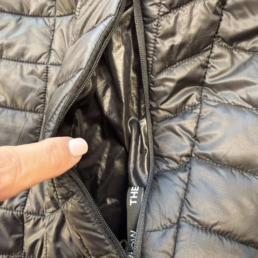 The North Face‎ Light Vest Thermo ball Puffer Full Zip Men's L Black W/ Logos